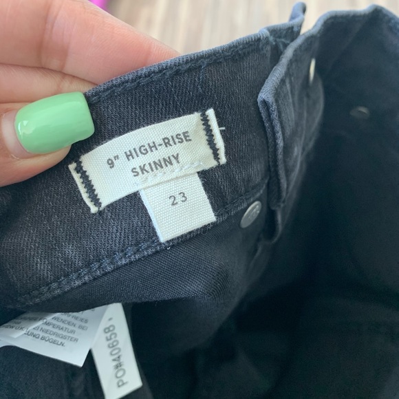 Madewell Black Mid-Rise Skinny jeans - Picture 8 of 8